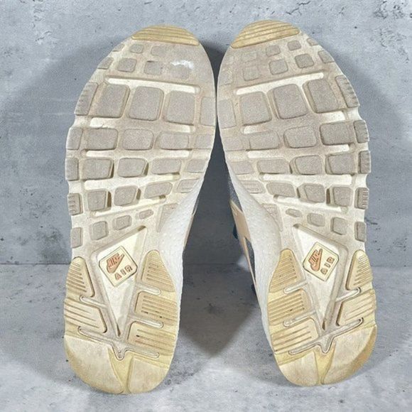 Nike Air Huarache Run Ultra SE Womens Running Sneaker Shoes Size 9 -‎ 859516-400 - Picture 6 of 7